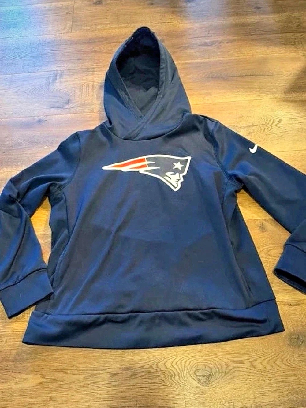 Nike New England Patriots Nike Therma NFL Pullover Hoodie Therma NFL Pullover